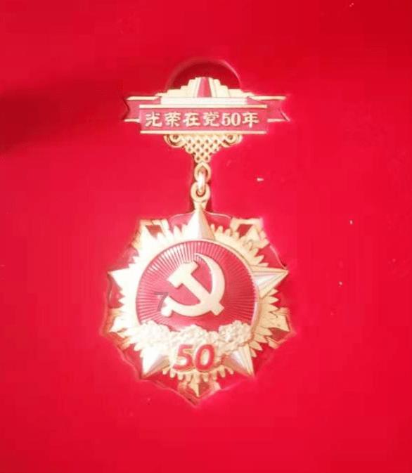 阴森庄园的秘密
